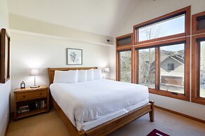 Deer Valley's Signature Collection