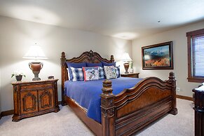 Deer Valley's Signature Collection