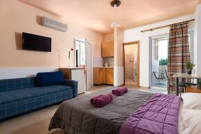 Marietta Hotel & Apartments