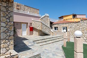 Marietta Hotel & Apartments