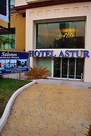 Astur Hotel y Suites