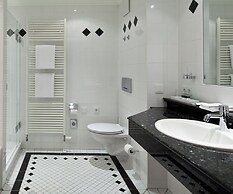 Spa & Resort Bachmair Weissach, LUXURY FAMILY RESORT