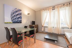 Garden House   & Eastpark Apartments