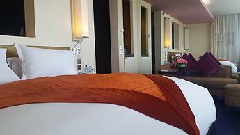 Sofitel Casablanca Tour blanche