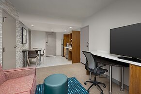 Home2 Suites by Hilton Jacksonville, NC