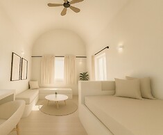Tholaria Boutique Hotel