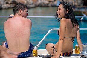 Tholaria Boutique Hotel