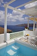 Tholaria Boutique Hotel