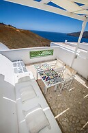 Tholaria Boutique Hotel