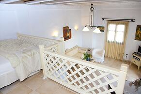 Tholaria Boutique Hotel