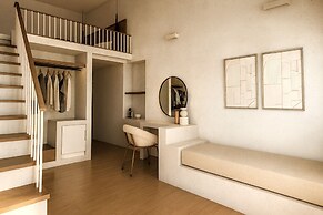 Tholaria Boutique Hotel