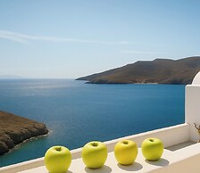 Tholaria Boutique Hotel