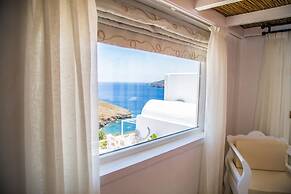 Tholaria Boutique Hotel