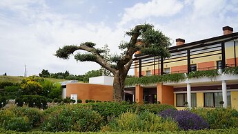 Domus Hotel