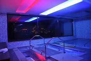 Domus Hotel
