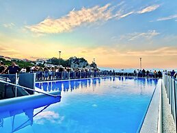Domus Hotel