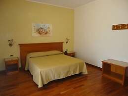 Domus Hotel