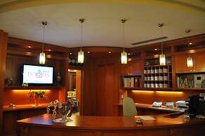 Domus Hotel