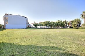 Acrotel Lily Ann Village