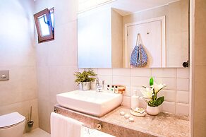 Acrotel Lily Ann Village