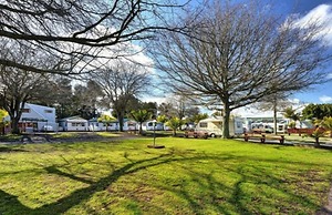 Auckland Northshore Motels & Holiday Park