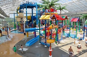 Big Splash Adventure Indoor Water Park & Resort