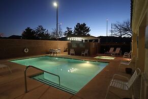 Gateway Studio Suites