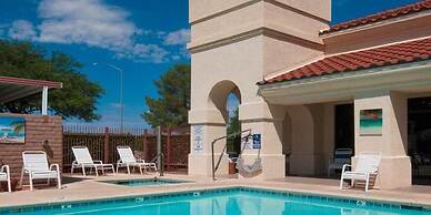 Gateway Studio Suites