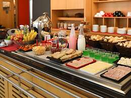 ibis Montes Claros Shopping