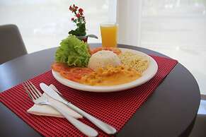 ibis Montes Claros Shopping