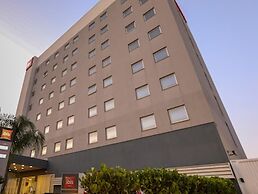 ibis Montes Claros Shopping