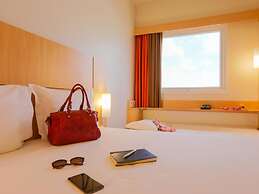 ibis Montes Claros Shopping