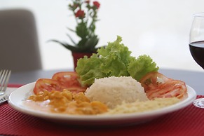 ibis Montes Claros Shopping