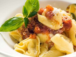 ibis Montes Claros Shopping