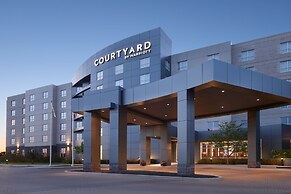 Courtyard by Marriott Calgary Airport