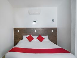 OYO Hotel Palma Real