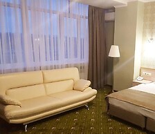 Park Hotel Nadezhda