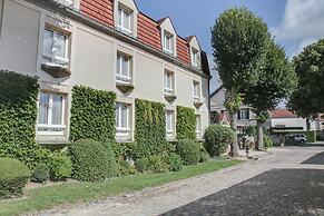 Hotel Chantilly Le Relais D'aumale