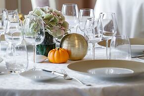 Hotel Chantilly Le Relais D'aumale