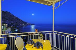 Hotel Torre Saracena