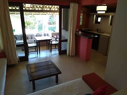 Baixú Village Hotel