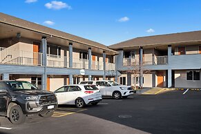 Aveda Motor Lodge