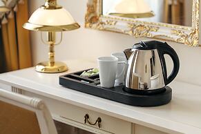 Alqush Downtown Hotel