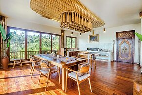 Munduk Moding Plantation Nature Resort