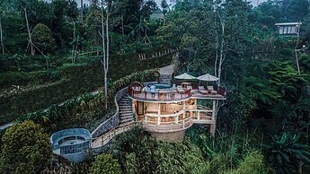 Munduk Moding Plantation Nature Resort