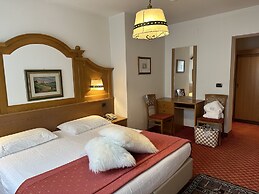 Brunet - The Dolomites Resort