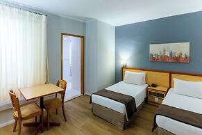 Hotel Augusta Boulevard