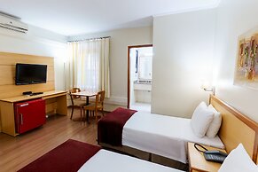 Hotel Augusta Boulevard