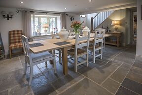 Holly Lodge Boutique B&B