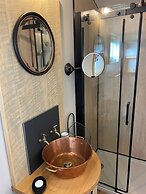 Holly Lodge Boutique B&B